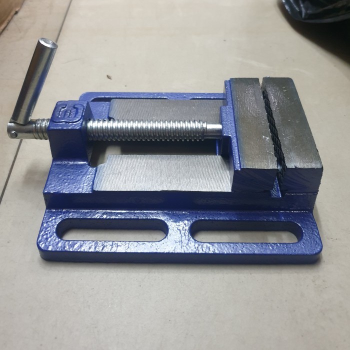 CATOK BOR DUDUK / RAGUM  6" VISE 6 INCH