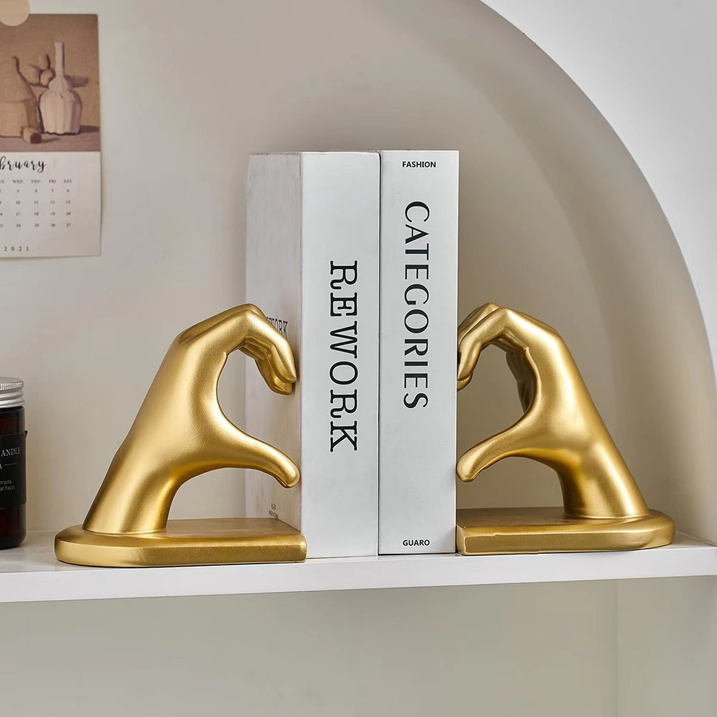 

Golden Decorative Bookends for Shelves Heart Hands Book Ends Sculpture Aesthetic Decor for Bedroom Living Room Apartment Bookshe