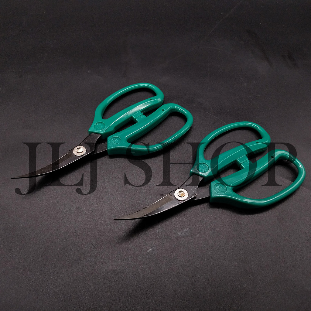 

Gunting Kodok Bordir S209 / Gunting Potong Bahan Unjung Lengkung (S209)