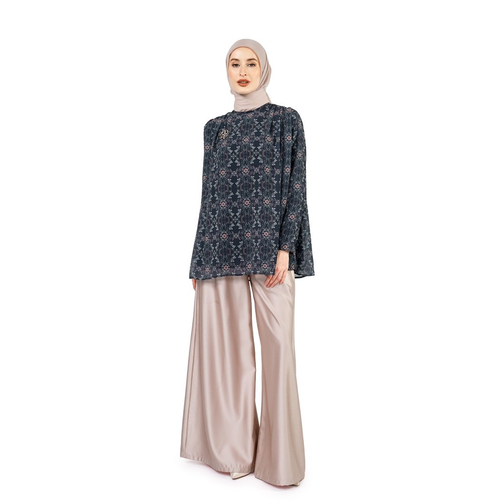 Nada Puspita - Orchidea Ruffle Blouse - Cream, S