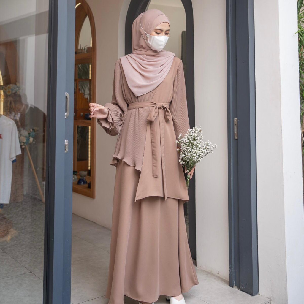 Lunara Dress Sahara Platinum Adem Flowy S-XXL