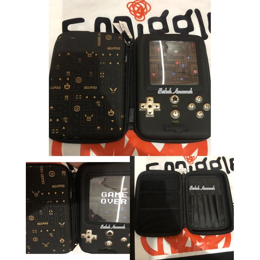 

READY pensil case hardtop gamer/pensil case smiggle original - Hitam