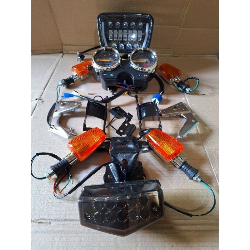 PAKET LENGKAP LAMPU DEPAN 16 LED OVAL YAMAHA RX KING 2002 SET BREKET ORIGINAL CKD SET SEIN STOPLAMP 