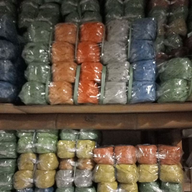 

Tali Rafia Kecil Paket Hemat Isi 20pcs