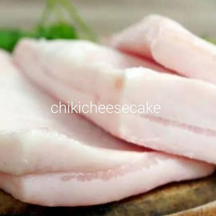 

LEMAK BABI MINYAK BABI PORK LARD PUNGGUNG BABI - 250 Gram