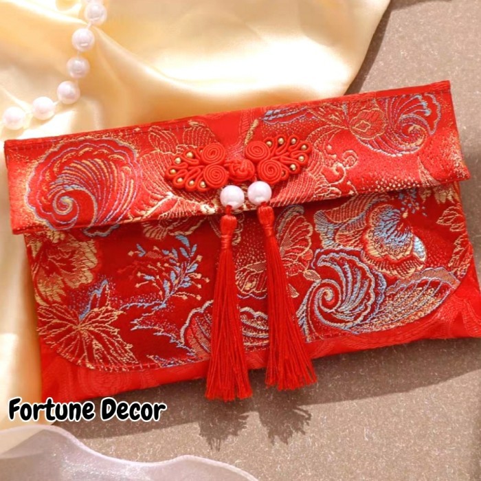 

Dompet angpao kain imlek fu bahan bordir merah angpau chinese new year