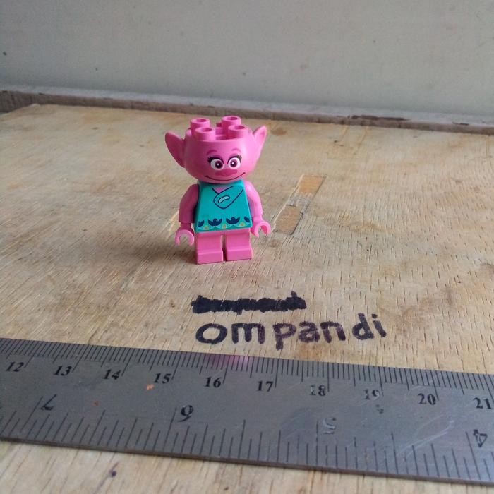 EO99 figure action brick trolls pink