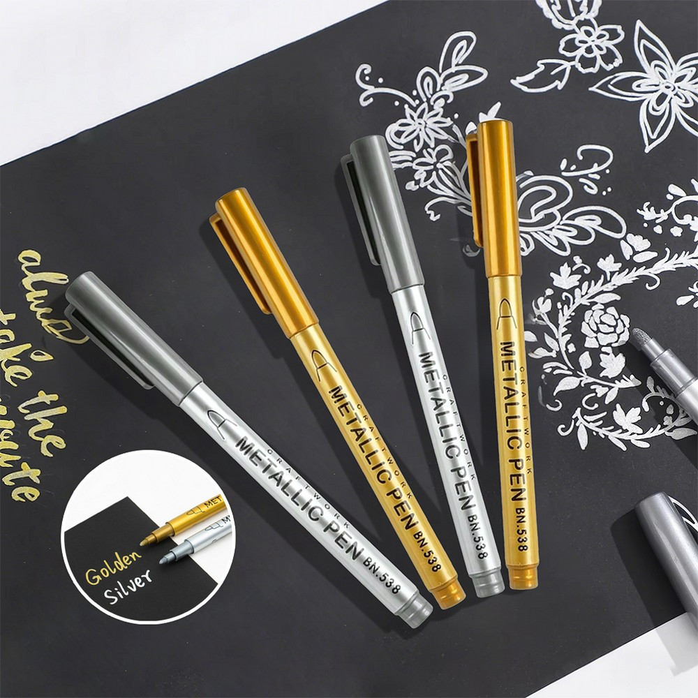 

[GDR] Spidol Warna Metalik Gold Silver Waterproof Metallic Craftwork Pen Marker / Scrapbook Pen Spidol Tinta Metalik Emas Perak Serbaguna Stockami A118