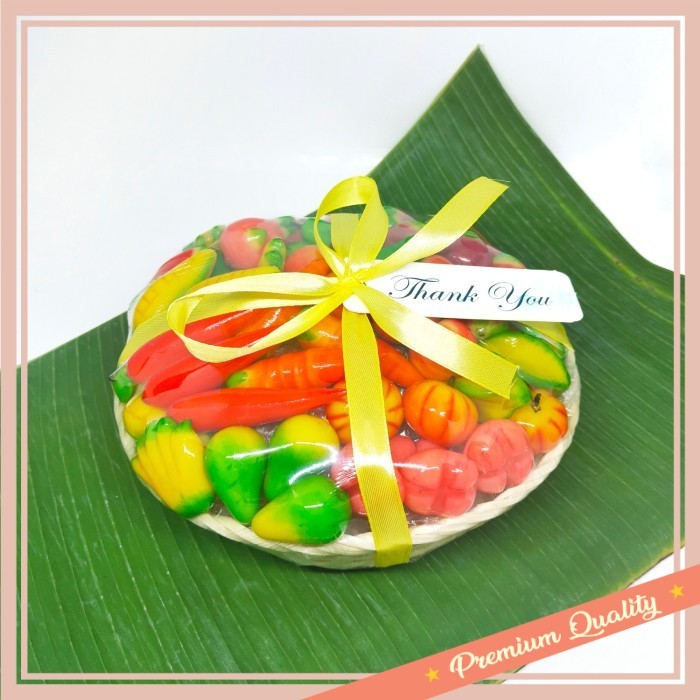 

Parcel LEbaran idul fitri souvenir hampers cantik murah / Hampers Lebaran Kue Lukchup mini Thailand kue buah mini kue keranjang - TANPA HANGTAG