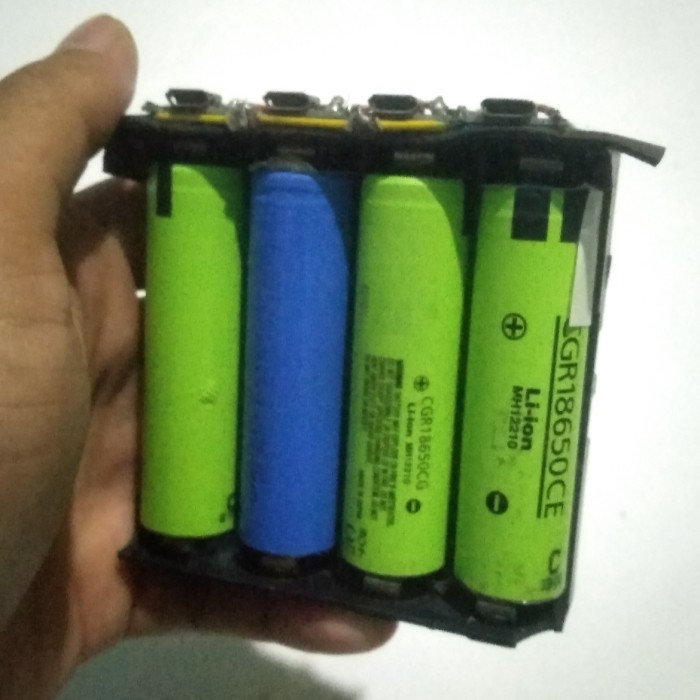 baterai bekas laptop 18650 utuhan 6 cell baru