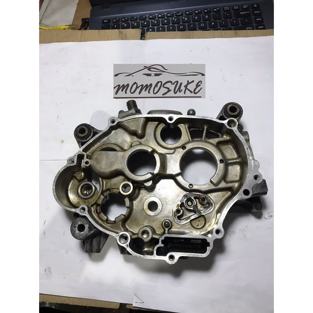 Kalter Crankcase Crank Case Mesin kanan  Yamaha Cripton Vega R Kecil Lama  Kalter Copotan Motor