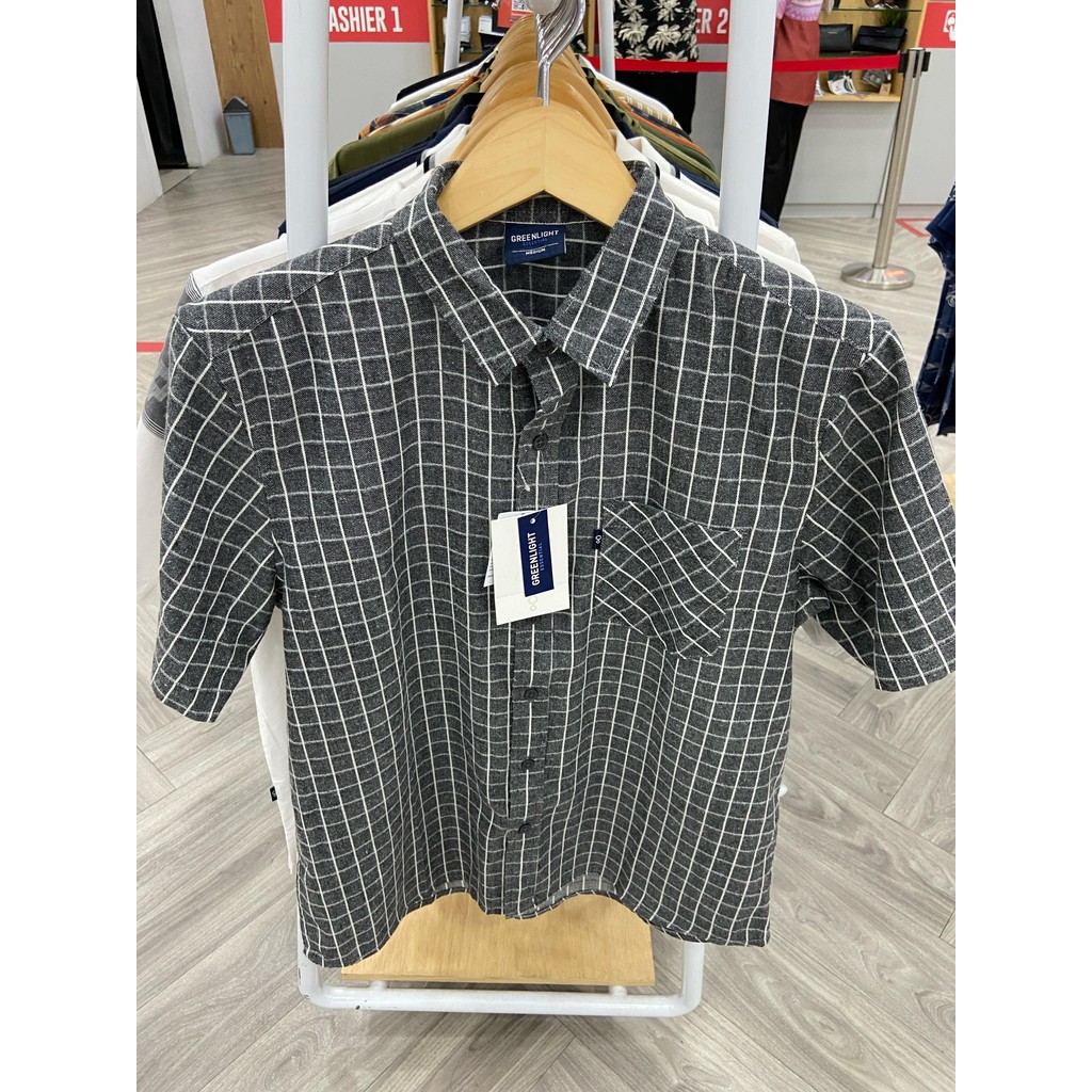 Kemeja Greenlight Pria Lengan Pendek Regular Fit 080924