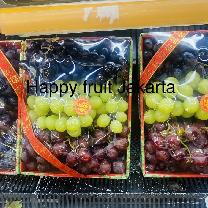 

hampers imlek Buah anggur mix fresh Box 3 kg