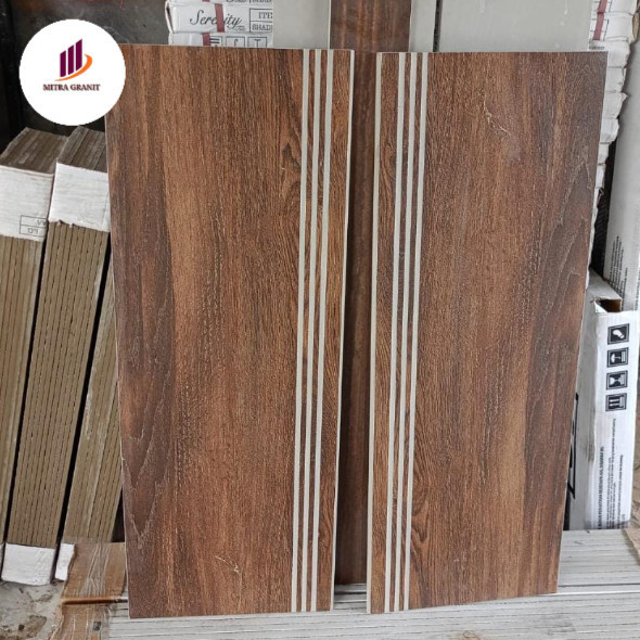 GRANIT TANGGA 30X90 DOUBLE BAVEL CUSTOM UKURAN MOTIF KAYU