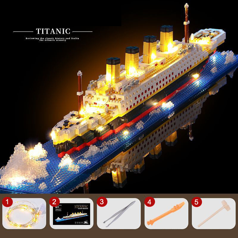 RY69 BesarMainan kapal Titanic 6000 pcs / Mini Bricks Model Titanic Cruise Ship Model Boat / Kapal /