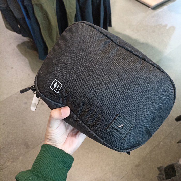 EIGER AQUART CABLE POUCH 1A 2L - BLACK