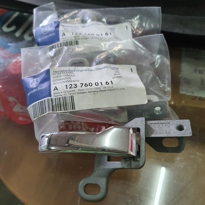 BARU NOS. Handle buka pintu krom mercy tiger w123 200 230 280