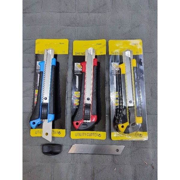

Pisau Cutter Shengwei Besar Cutter Set 06 Shengwei