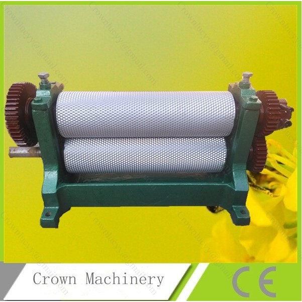 Hot sale Manual Beeswax foundation machine 86*310mm Beeswax Machine Beeswax Mold Machine Beeswax Eng