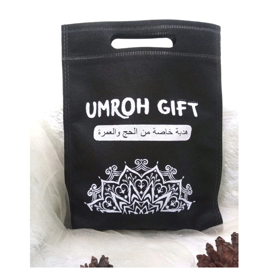 

pekanbaru /(1 PCS) Tas Spunbound Oleh-Oleh Umroh & Haji Gift Tote Bag Tas Hadiah Umrah Hajj Ukuran Gift 20x25cm
