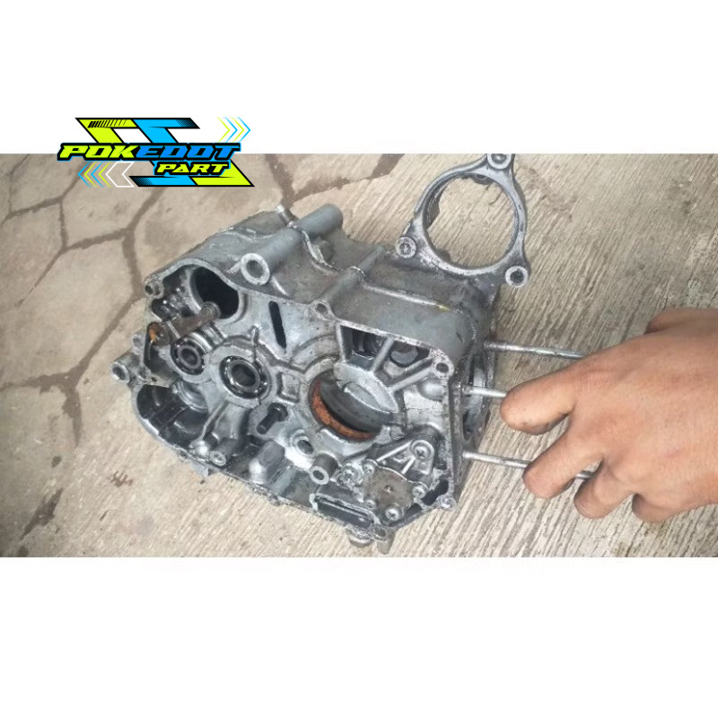 CrankSaft Crank Case Krengkes Kalter Kanan Kiri Grand / Supra X / Revo / Supra Fit / Legenda Origina