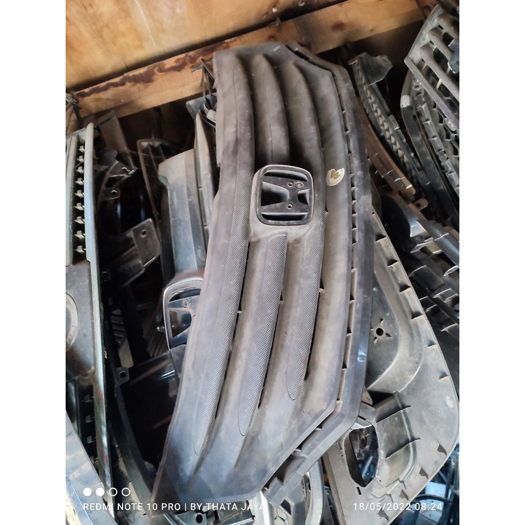 Grill honda freed