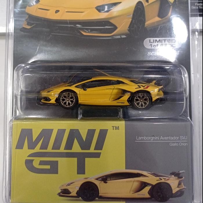 MGT00563 CHASE LAMBORGHINI AVENTADOR SVJ GIALLO ORION