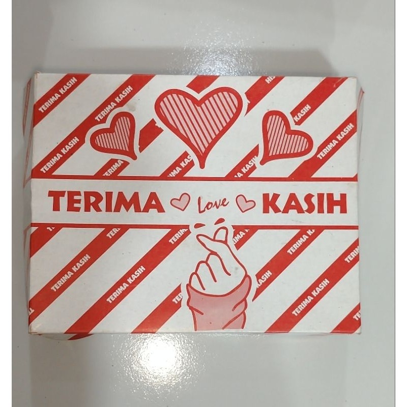 

Dos kue R-5K motif love terimakasih, 15.5x12.5x7 isi 100 lembar