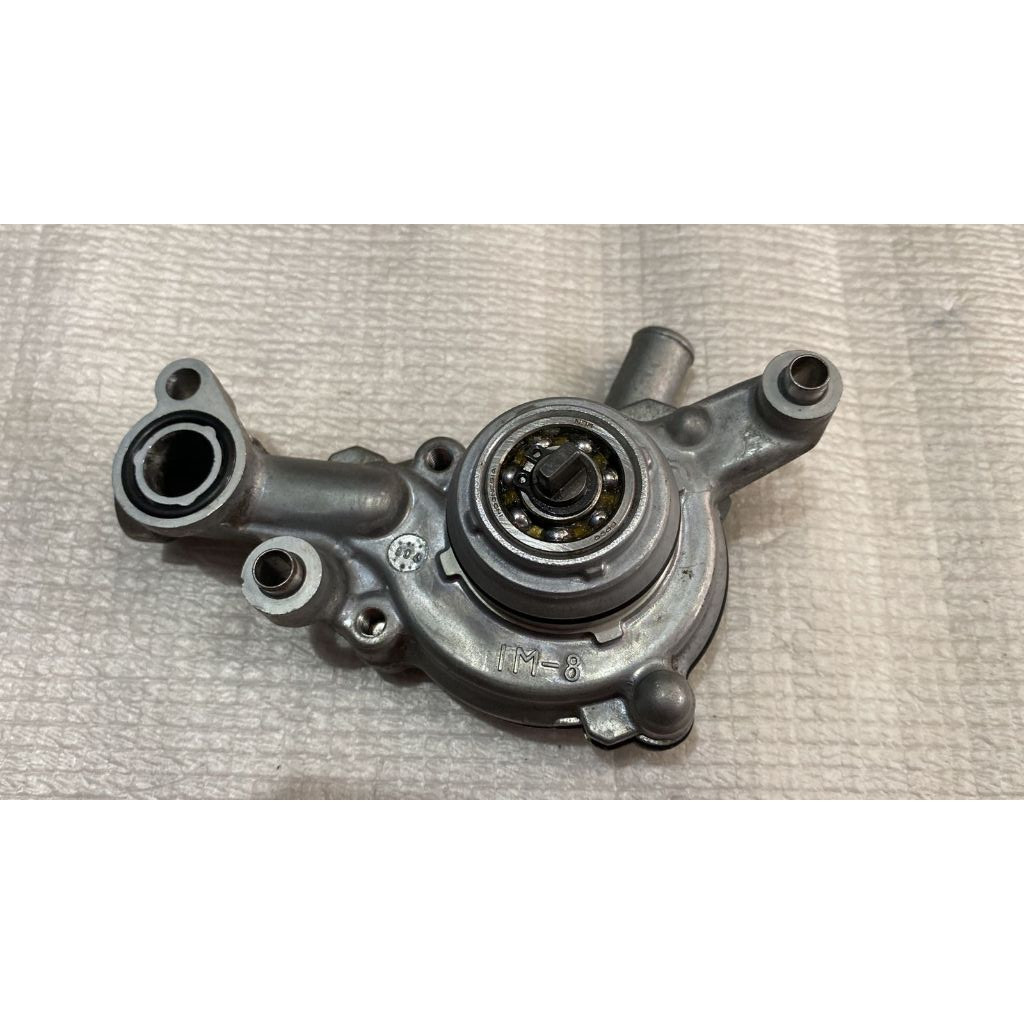 WATERPAM POMPA AIR RADIATOR YAMAHA R15 VVA V3 KODE BK7 ORIGINAL