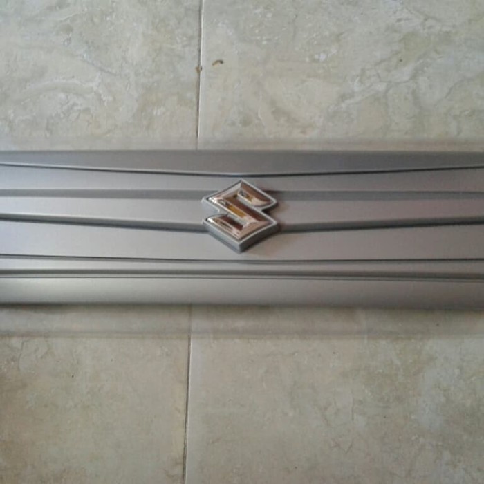 PART Grill depan front grill suzuki futura NEW