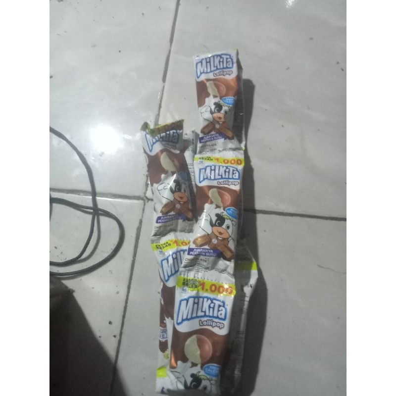 

MILKITA lolipop 9grx10