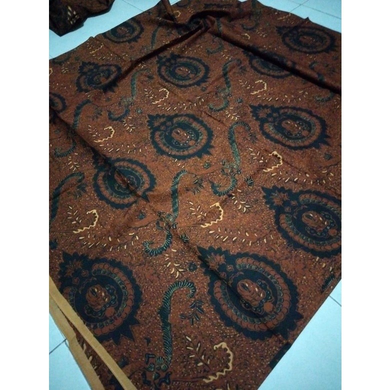 Kain Jarik Batik SOLO motif ratu ratih