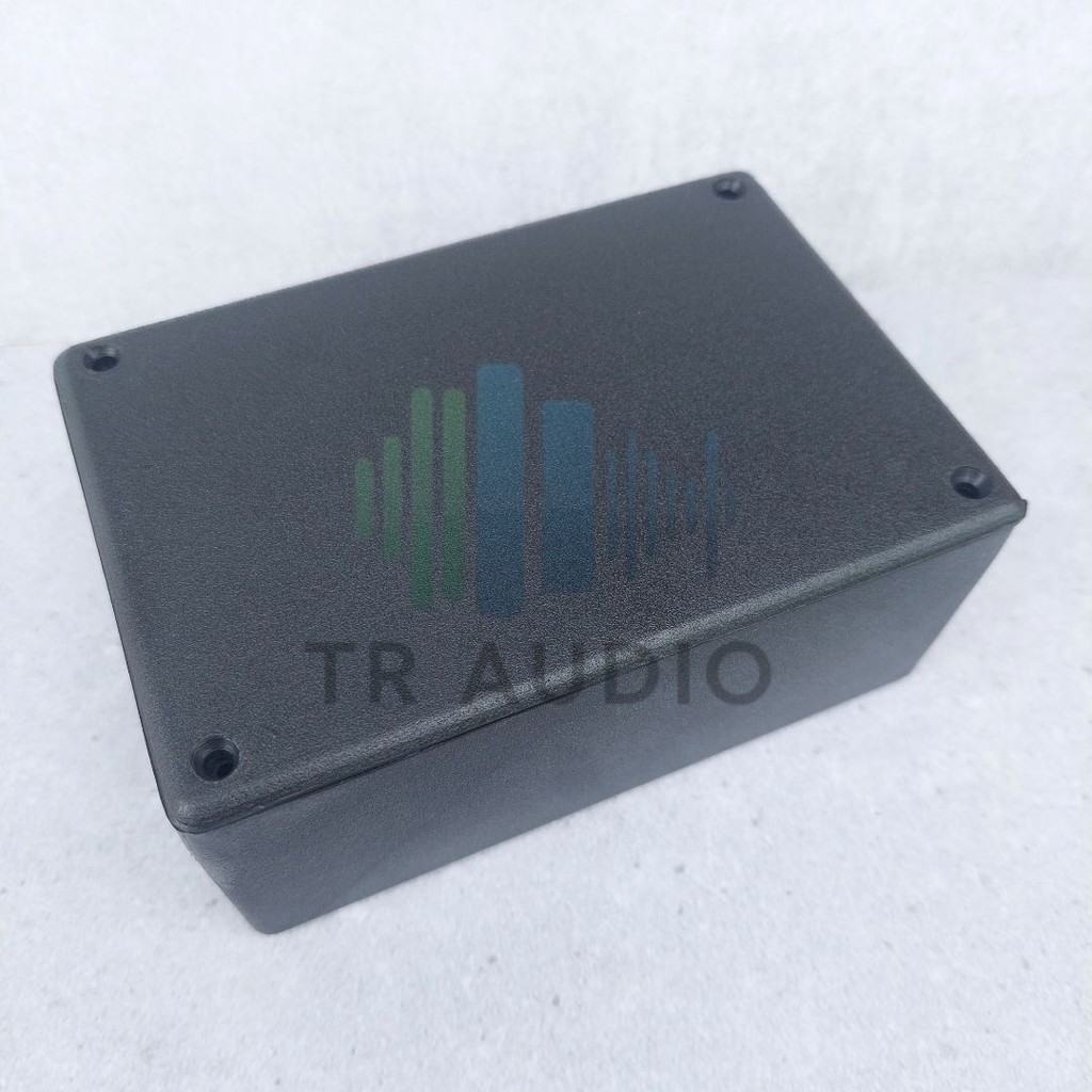 

Kotak Projek X4 Enclosure Hitam Polos Material ABS
