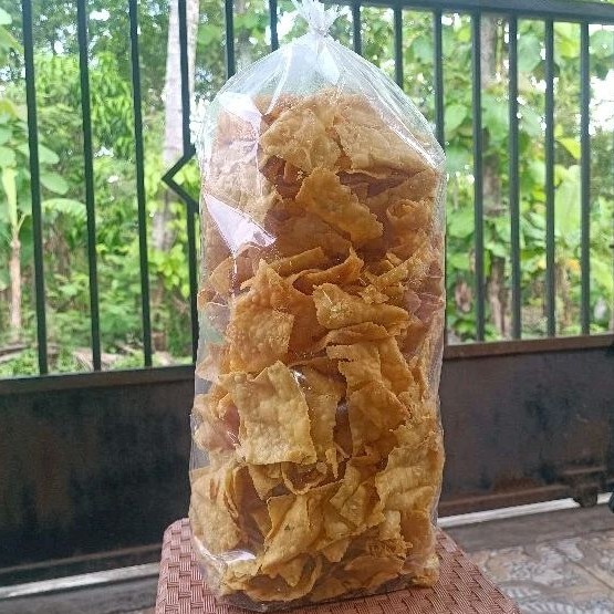 

KERIPIK BAWANG 500gr / KERIPIK PANGSIT / KERIPIK AYAM BAWANG / KUE BAWANG / BUMBUCIN / keripik pangsit BAWANG/ PANGSIT BAWANG GURIH RENYAH TIPIS 500GR / KERIPIK BAWANG SPESIAL 500gr / CAMILAN KILOAN