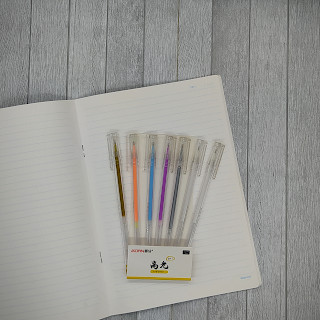 

Gell Pen / Pulpen Jel Color Impor Set 7 Warna