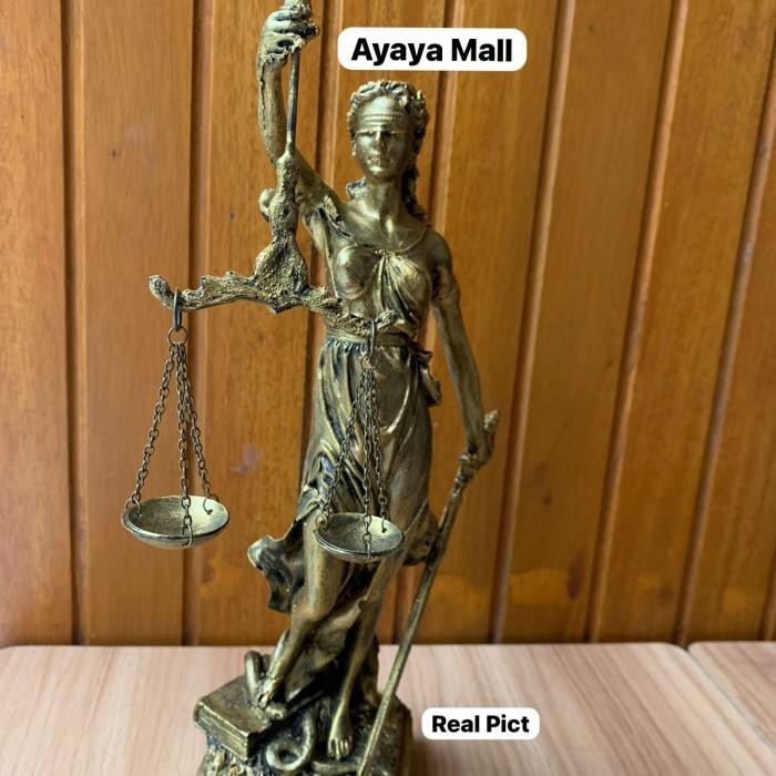 Patung Dewi Keadilan 30cm