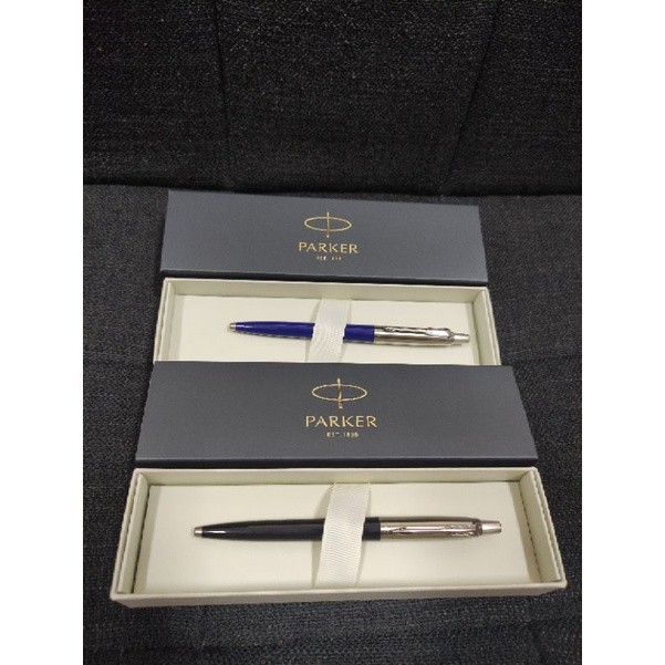 

Parker jotter ballpoint kombinasi plastik special black / red ( promo red) original