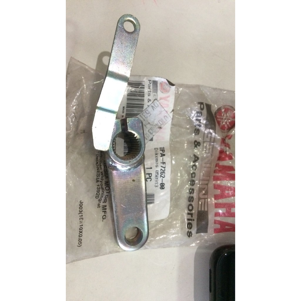 LEVER / TUAS REM BELAKANG YAMAHA NEW VIXION ADVANCE / NVA / NVL ORIGINAL YGP 1PA-F7262-00