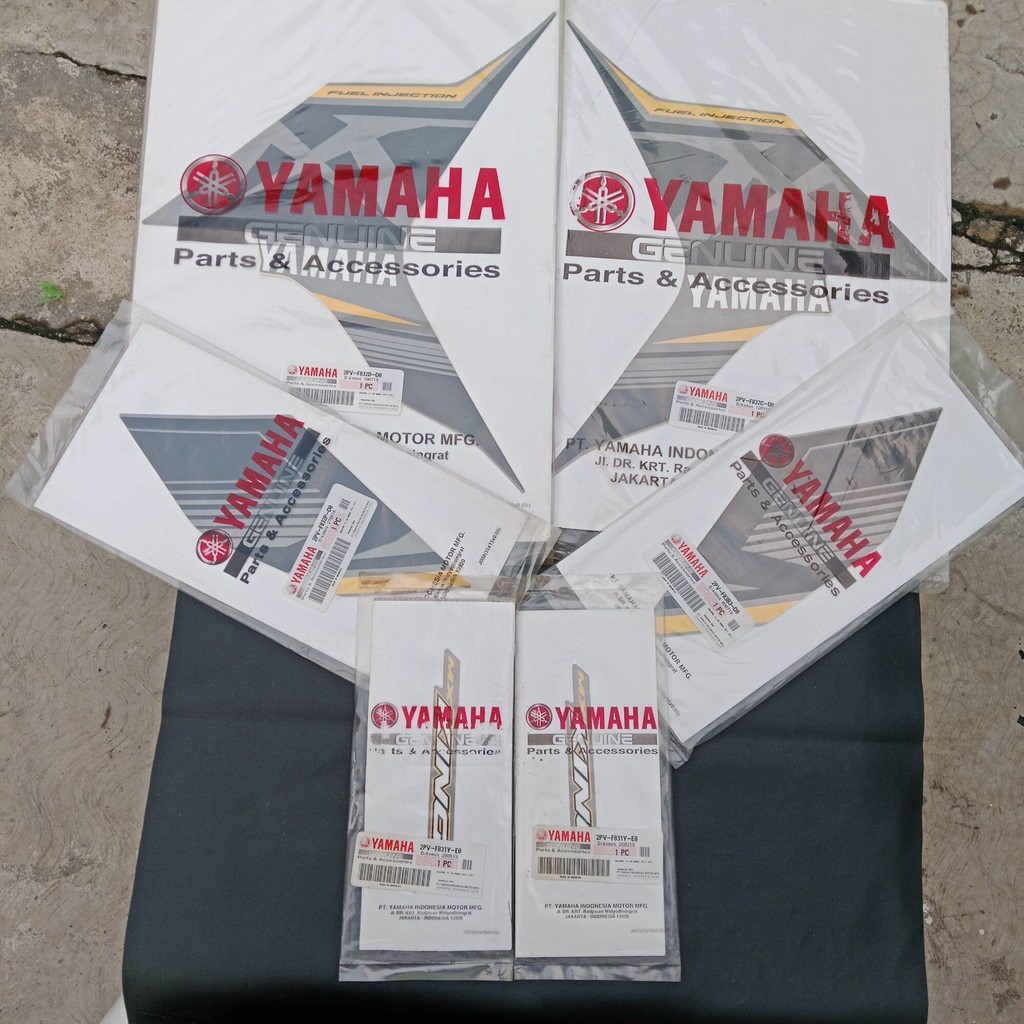 STRIPING GRAPHIC STIKER MX KING KUNING 2017 2018 MAT GREY METALLIC 3 6pcs ORIGINAL YGP T150 JUPITER 