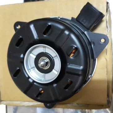 motor fan mitsubishi mirage PART BARU