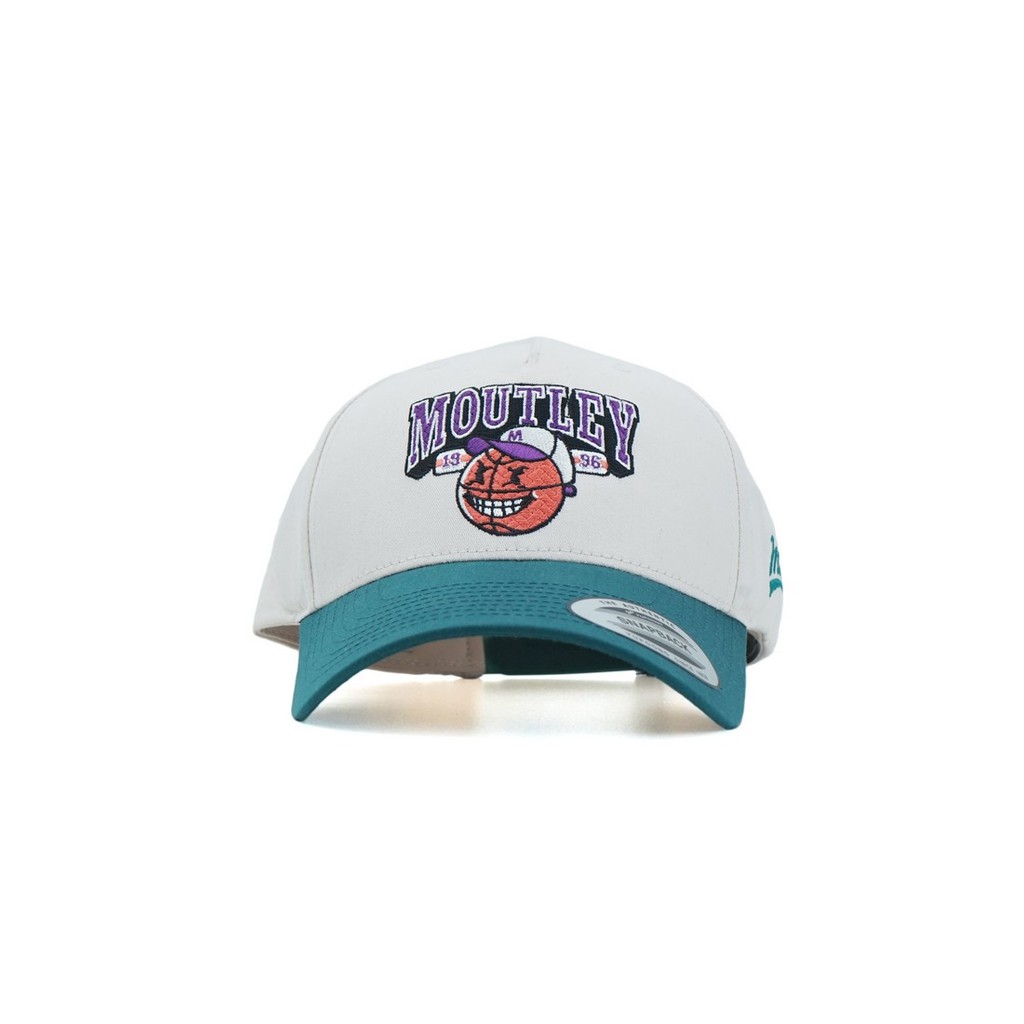 Moutley Snapback Classic by Yupoong 010923