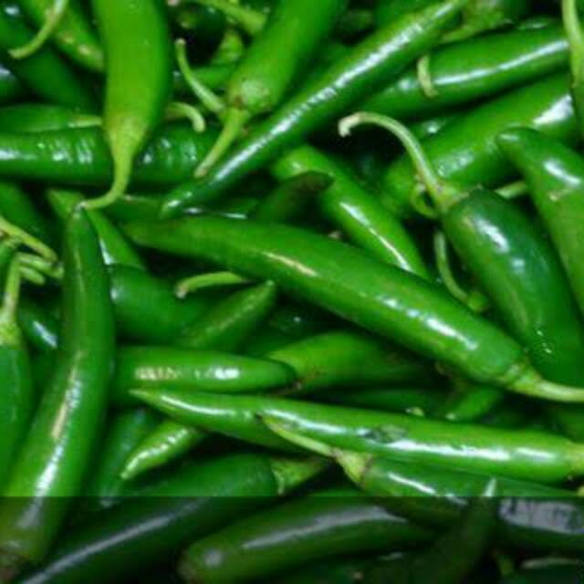 

Cabe Hijau Besar Segar Pengiriman Cepat Bumbu Dapur