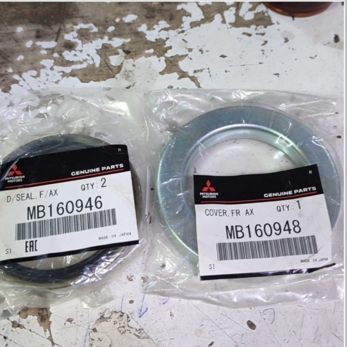 seal as roda depan kanan Strada triton pajero sport as payung - KW1