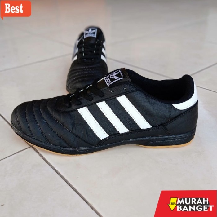 rekomendasi sepatu futsal Sepatu olahraga Futsal Adidas Hitam big size 44-47 - Hitam, 44