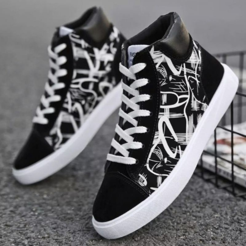 Sepatu Pria, Sepatu sport, sepatu olahraga, sepatu wanita, spatu wanita, spatu pria, Sneakers Fashio