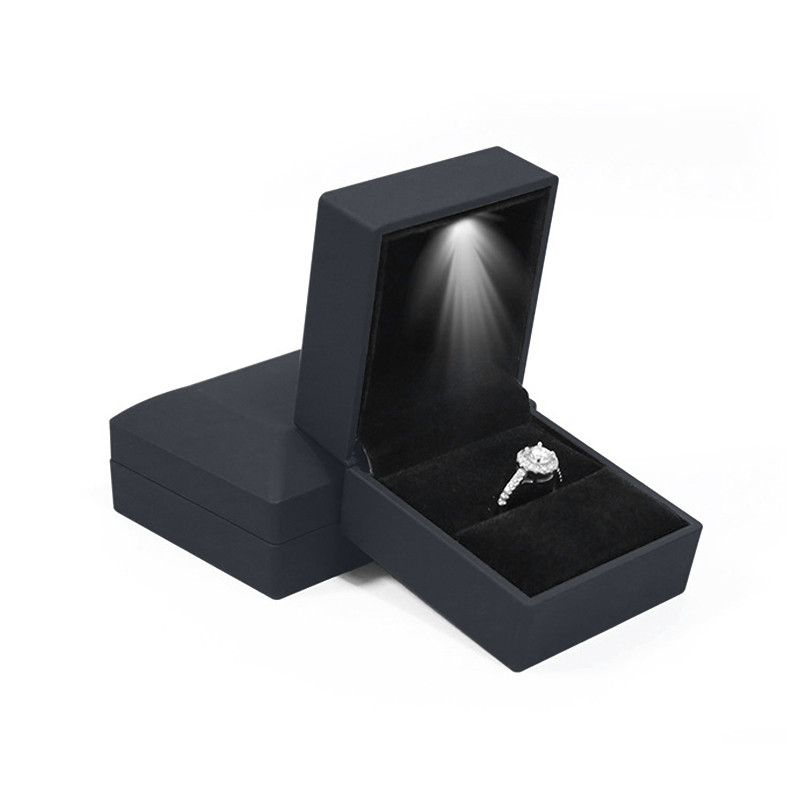 Kotak Cincin Lampu LED Kotak Penyimpanan Cincin Indah Kotak Kemasan Cincin Mode