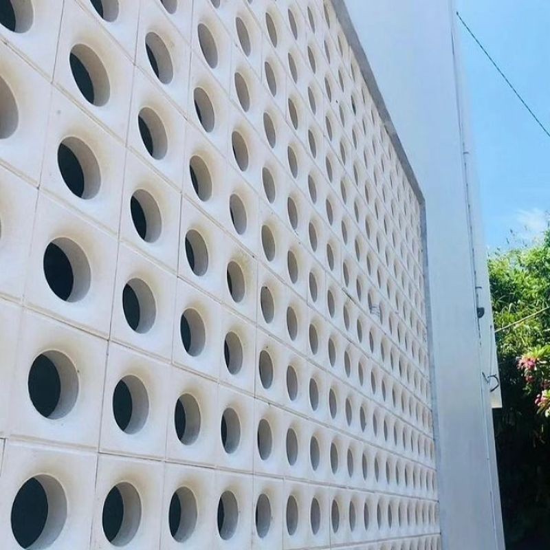 roster beton minimalis dua sisi, loster beton minimalis dua sisi, ventilasi rumah, lubang angin rost