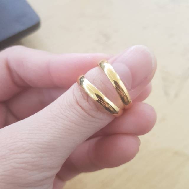 Cincin Emas Asli Satu Pasang 24karat Hailay 689 Polos -+ 1gram Ada Surat