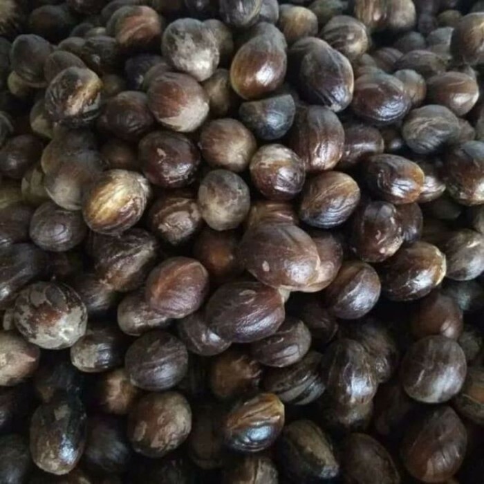 

Biji Pala Kering 250 gram