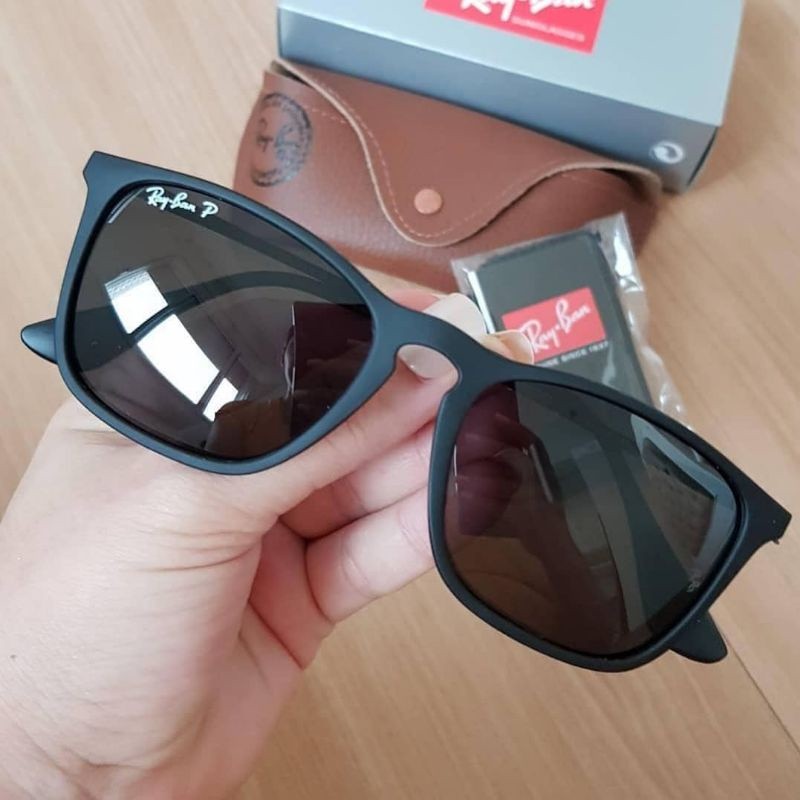 Kacamata RAYBAN CHRIS RB4187 Lensa Polarized Black Dof